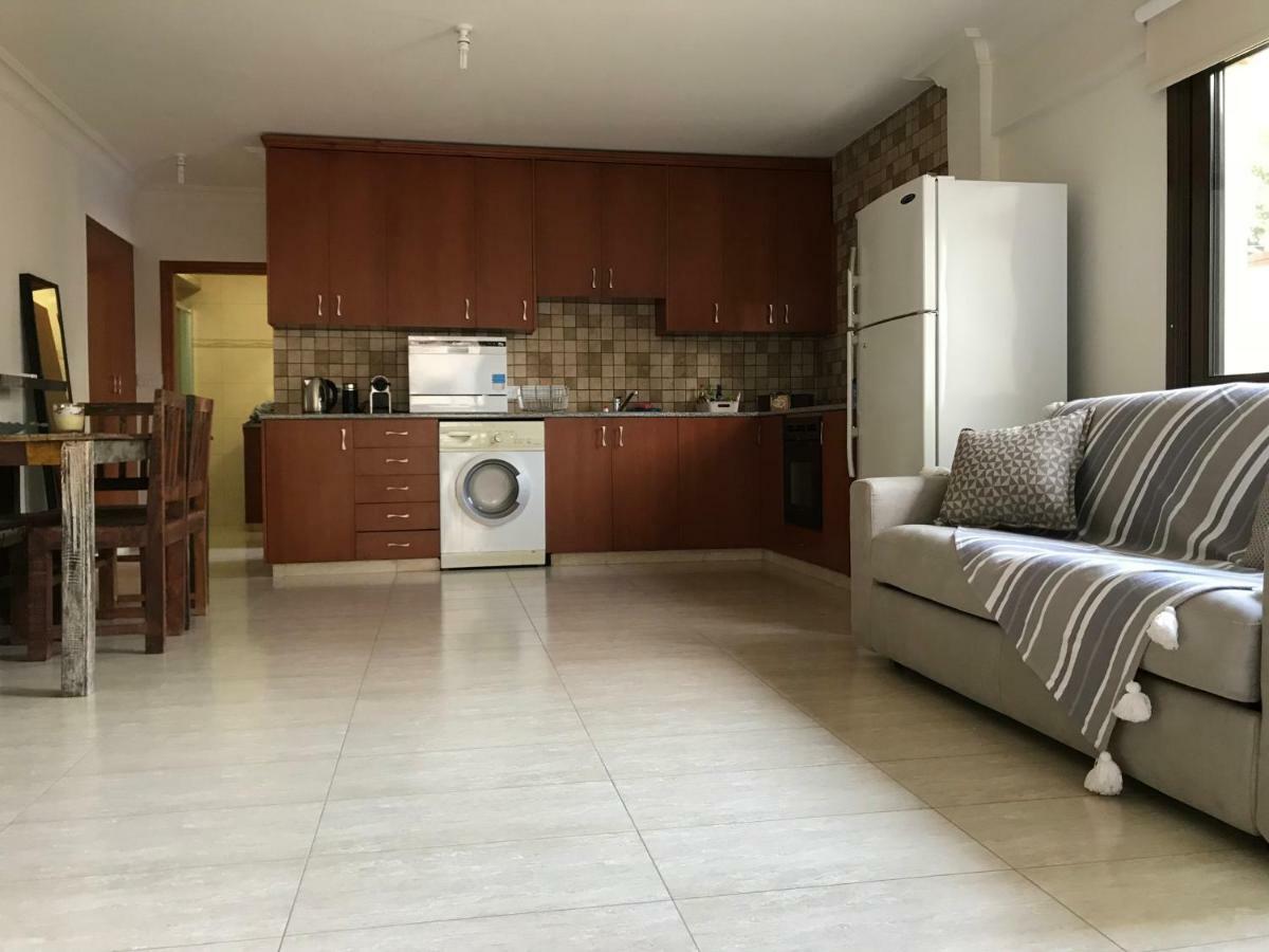 Mystra Place Nicosia Eksteriør billede
