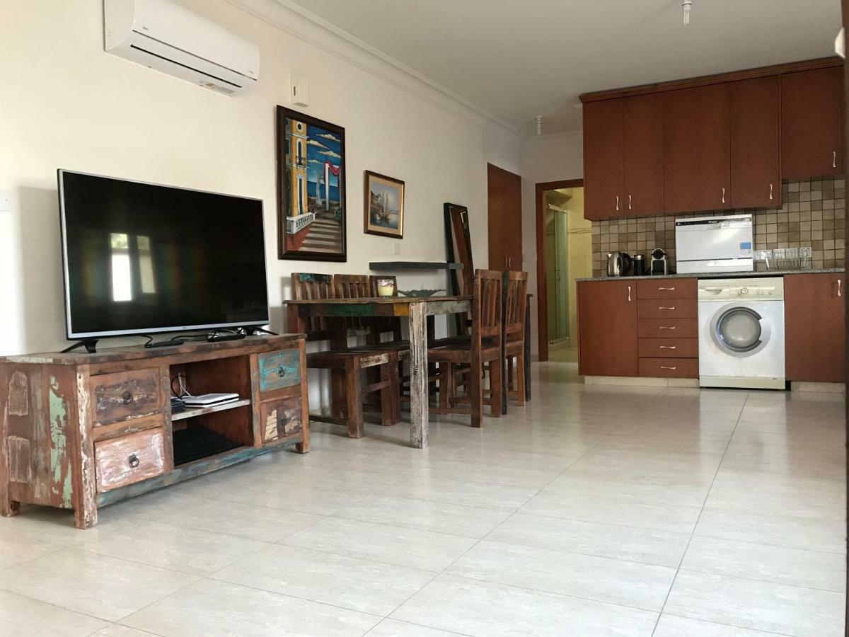 Mystra Place Nicosia Eksteriør billede